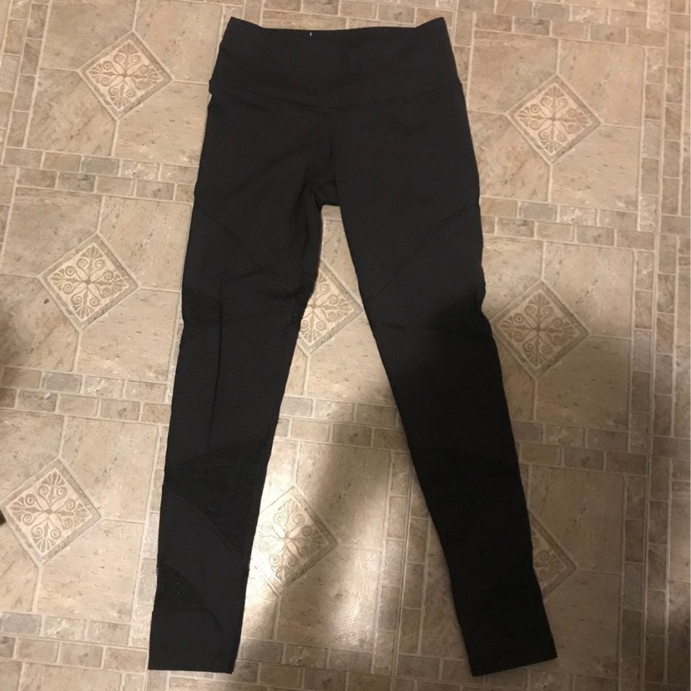 Victoria secret knockout leggings